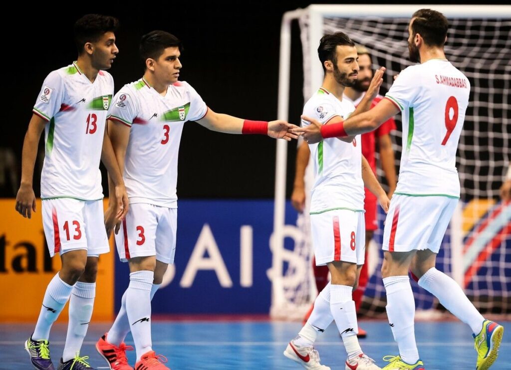 Futsal Việt Nam có thể đánh bại đội bóng Iran?