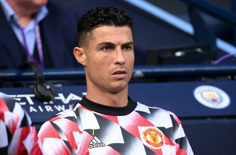 Ronaldo ngồi ghế dự bị suốt cả trận đấuRonaldo ngồi ghế dự bị suốt cả trận đấu