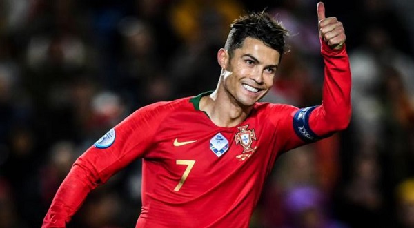 Cristiano Ronaldo bao nhiêu tuổi tại World Cup 2022