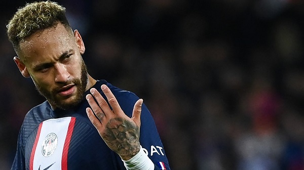 Đến với Paris Saint Germain thì Neymar bao nhiêu tuổi