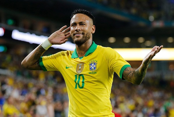 Những sự kỳ vọng của cổ động viên Brazil vào Neymar