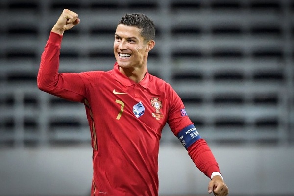 Những điều thú vị liên quan đến việc Ronaldo bao nhiêu tuổi 