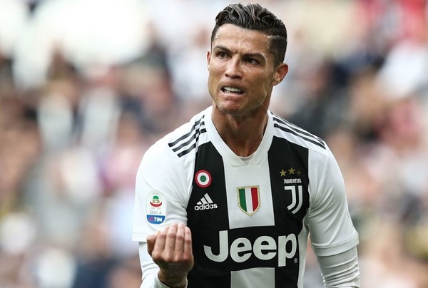 Ronaldo Juventus chia tay nhau sau 3 mùa giải gắn bó