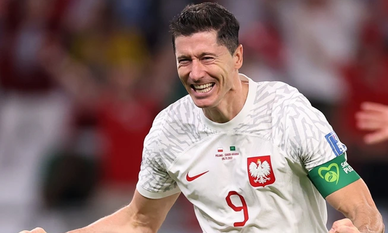 Bàn thắng đầu tiên của Lewandowski tại một VCK World Cup