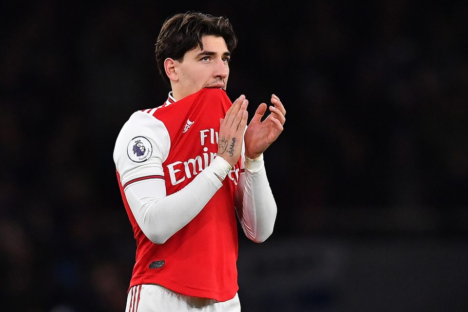 Bellerin đang được AS Roma nhắm đến