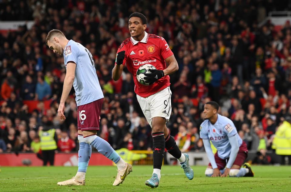 Manchester United tiếp đón đội khách Aston Villa trên sân nhà Old Trafford