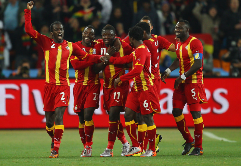 Ghana vui mừng khi lần đầu tiên giành quyền vào vòng Tứ kết World Cup