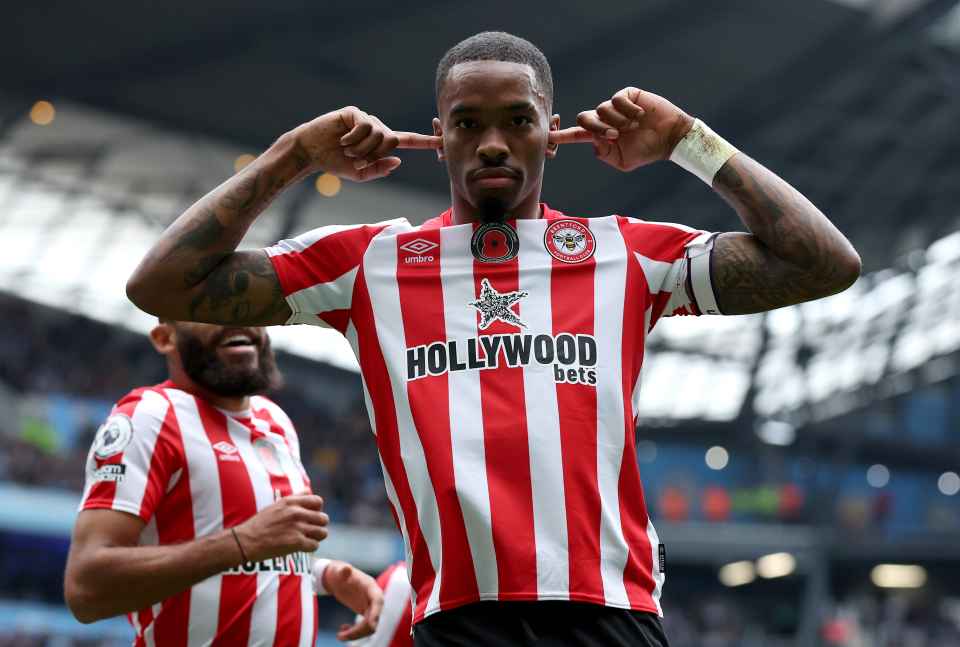 Ivan Toney đã thi đấu xuất sắc trước một Manchester City hùng mạnh