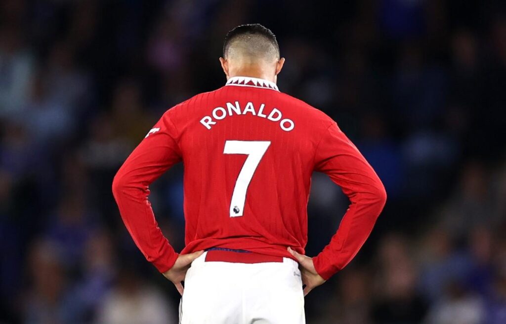 Ronaldo có thể rời Man United ngay trong mùa đông