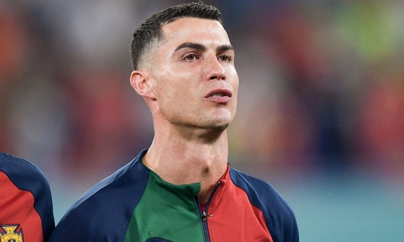 Ronaldo lập kỷ lục mới