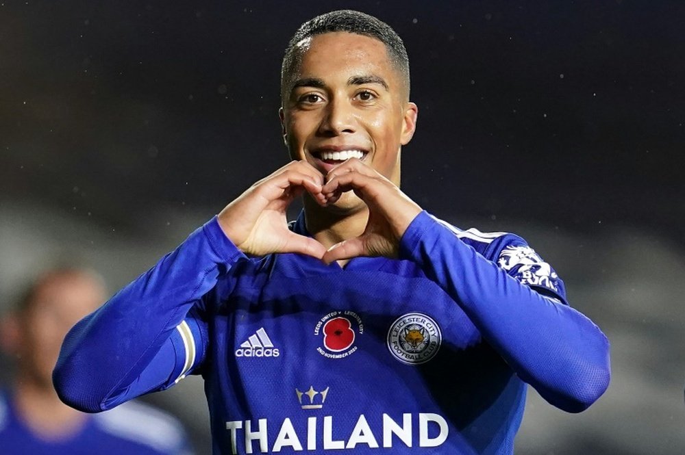 Tielemans sẽ sớm đến sân Emirates để đua vô địch mùa giải này.