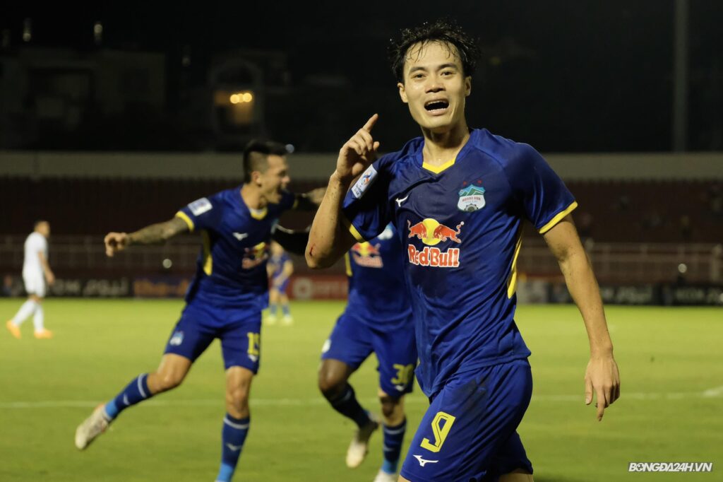 Nguyễn Văn Toàn sẽ trở nên đặc biệt nếu sang Johor Darul Ta'zim thi đấu