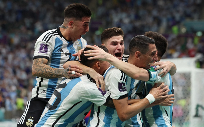 Argentina đánh bại Mexico và giành 3 điểm đầu tay tại World Cup 2022