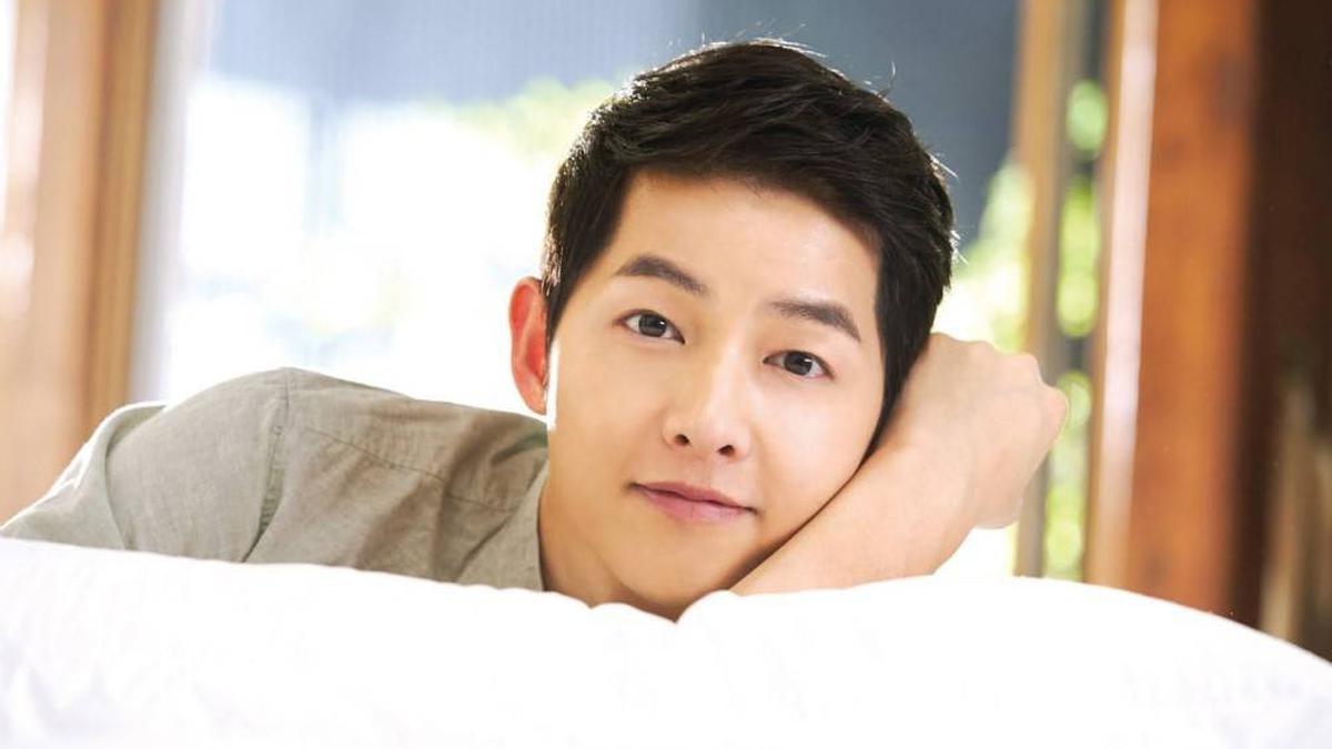 Cộng đồng mạng đồng loạt tán thành mối tình mới của Song Joong Ki