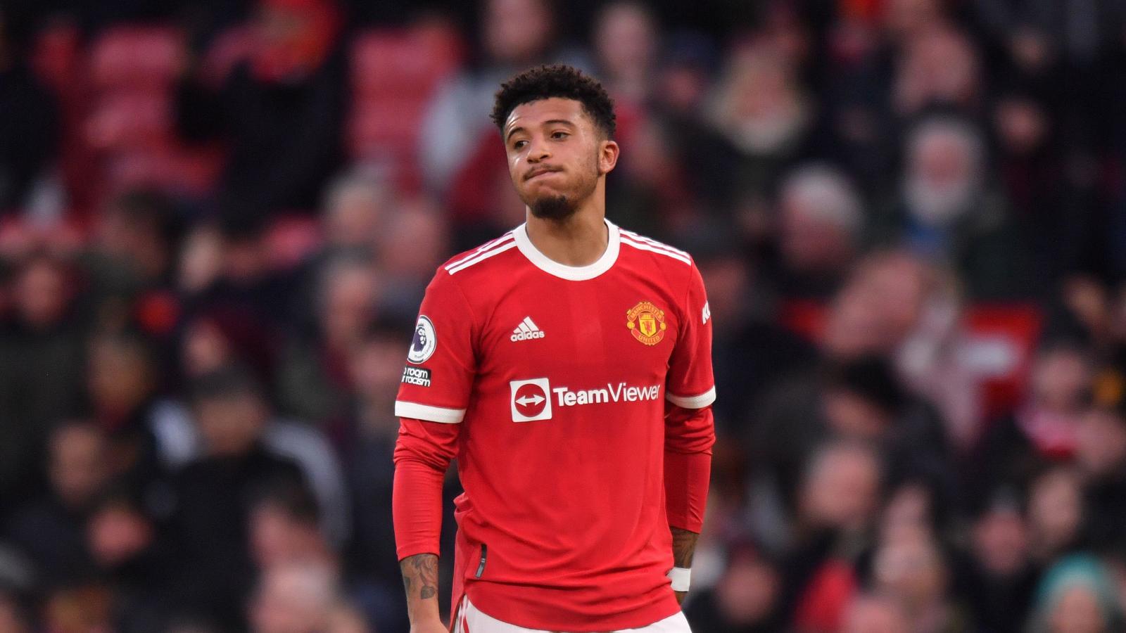 Jadon Sancho biến mất hoàn toàn tại Man United