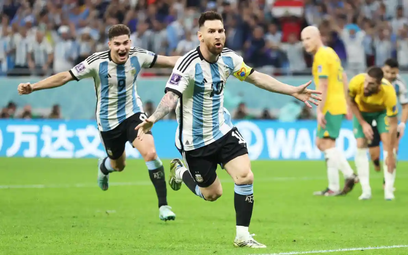 Lionel Messi tỏa sáng ghi bàn trong trận đấu thứ 1000