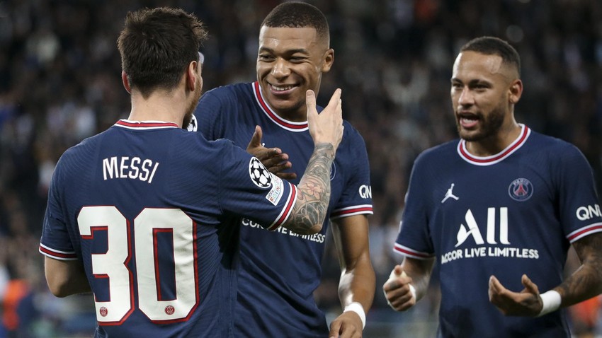 Mbappe cùng toàn đội đang chờ ngày Messi hội quân