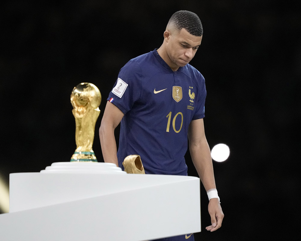 Mbappe thất vọng sau thất bại tại World Cup 2022