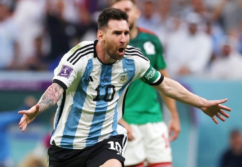 Messi xác lập kỷ lục mới trong trận đấu rạng sáng 4/12