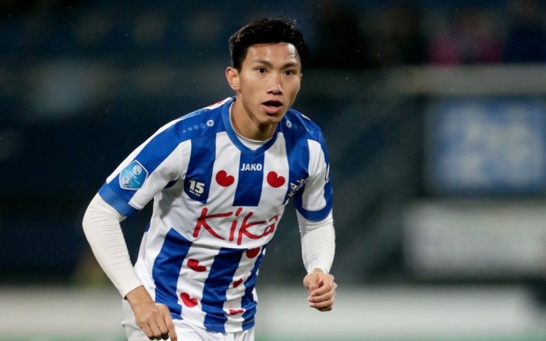 Văn Hậu trong thời gian thi đấu cho SC Heerenveen