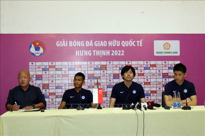 Cầu thủ hàng đầu ĐT Singapore Irfan Fandi nói gì về cuộc đối đầu với Việt Nam tại AFF Cup 2022?