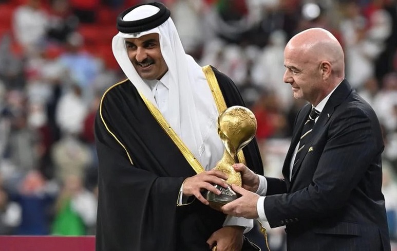 Gianni Infantino nhận phải chỉ trích khi World Cup diễn ra tại Qatar