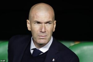 Zidane không thể dẫn dắt tuyển Pháp ở thời điểm hiện tại