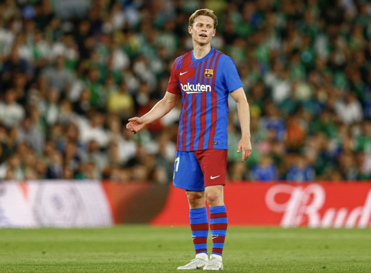 De Jong chưa muốn chia tay Barca