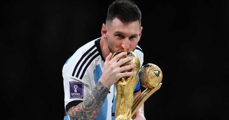 Messi là chân sút Argentina xuất sắc nhất làng bóng đá thế giới