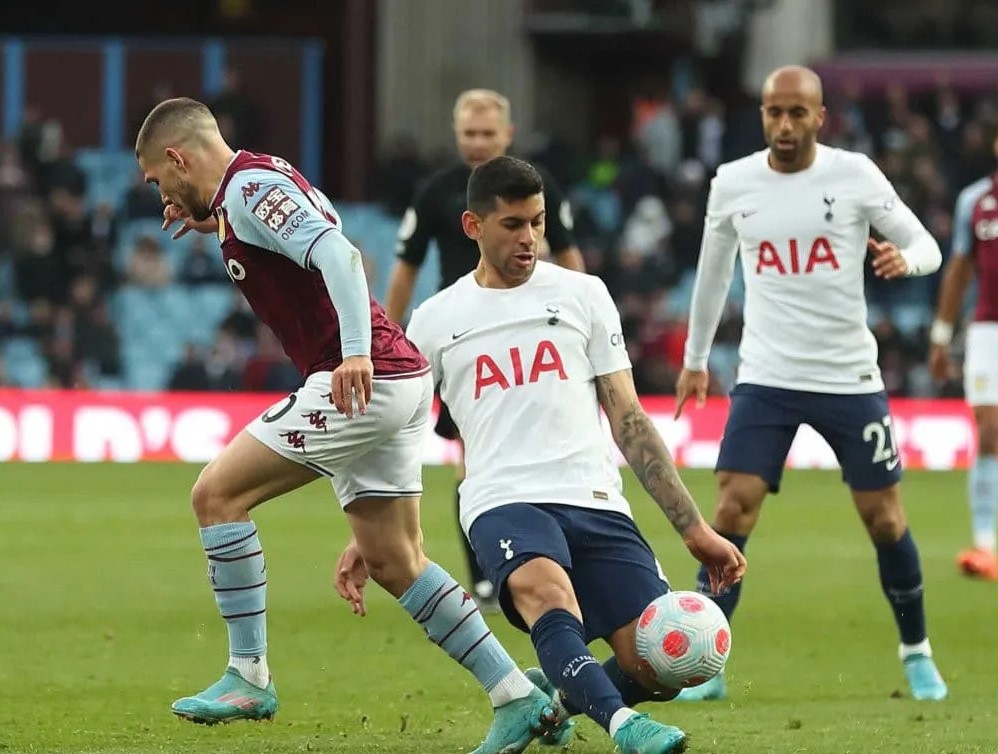 Tottenham đã để thua đáng tiếc trước Aston Villa