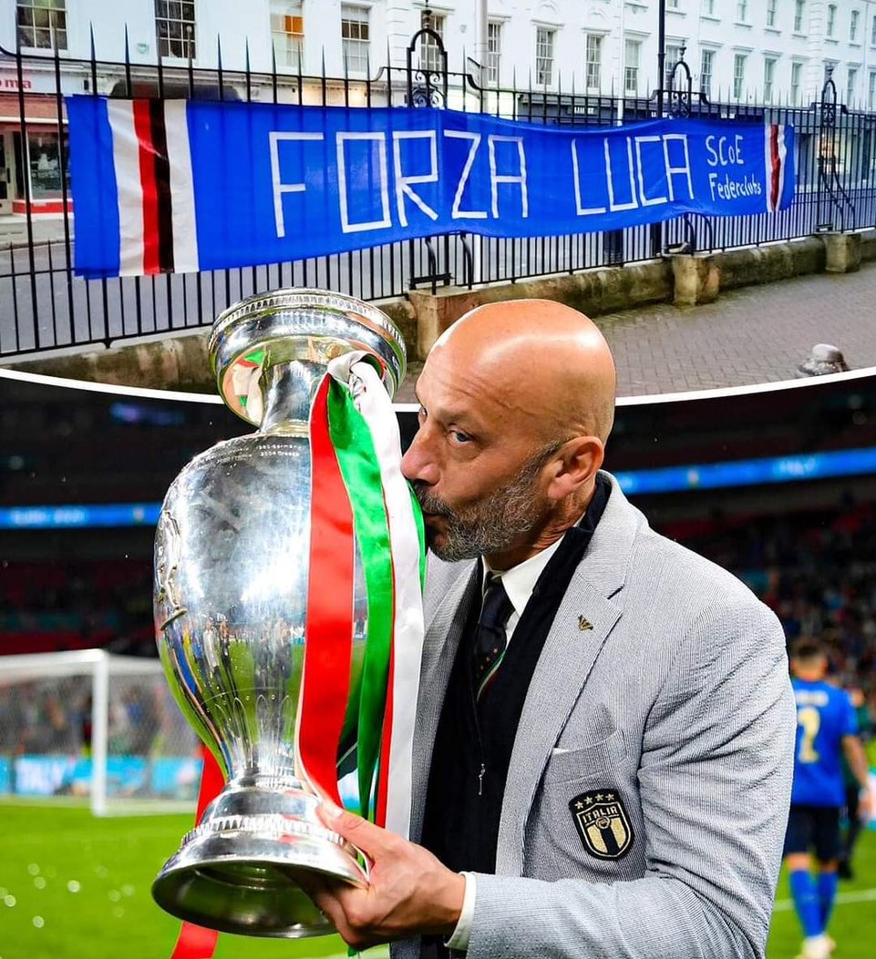 Vialli đã cùng với Roberto Mancini giúp Italia lên ngôi vô địch Euro 2020