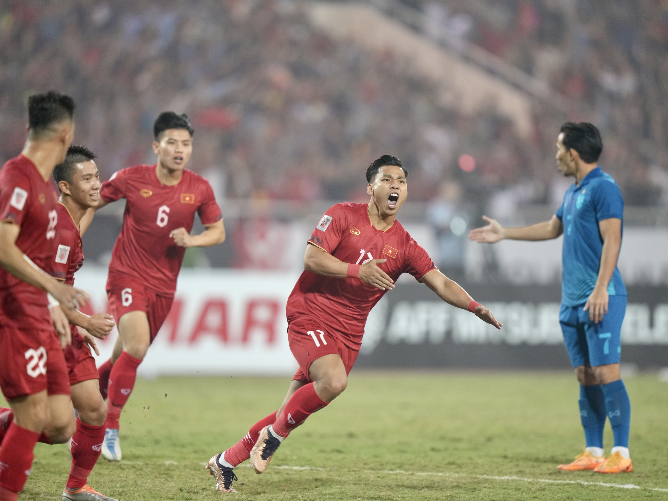 Thầy trò HLV Park Hang Seo gặp may mắn tại SVĐ Mỹ Đình ở chung kết lượt đi AFF Cup 2022