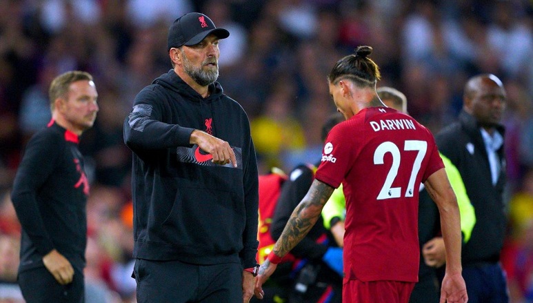 Huấn luyện viên Jurgen Klopp cần thay đổi Nunez