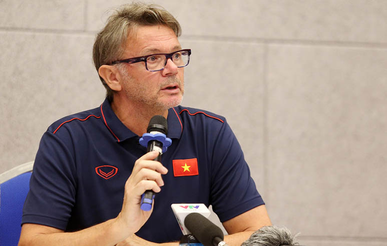 HLV Philippe Troussier được đồn đoán dẫn dắt ĐT Việt Nam