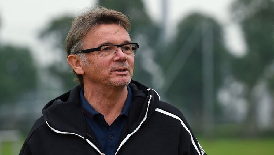 HLV Philippe Troussier nhận thấy ĐT Trung Quốc gặp nhiều vấn đề