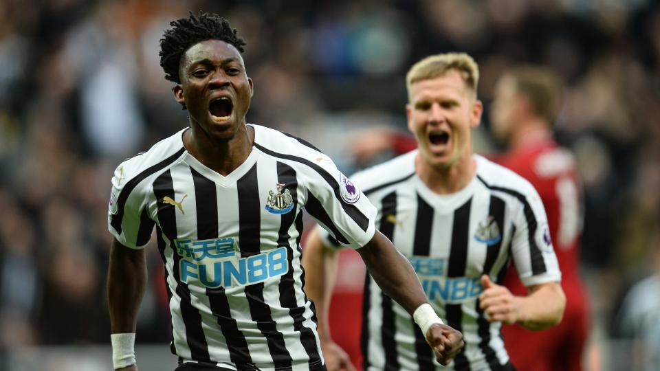 Atsu đã cùng Newcastle thăng hạng vào năm 2017