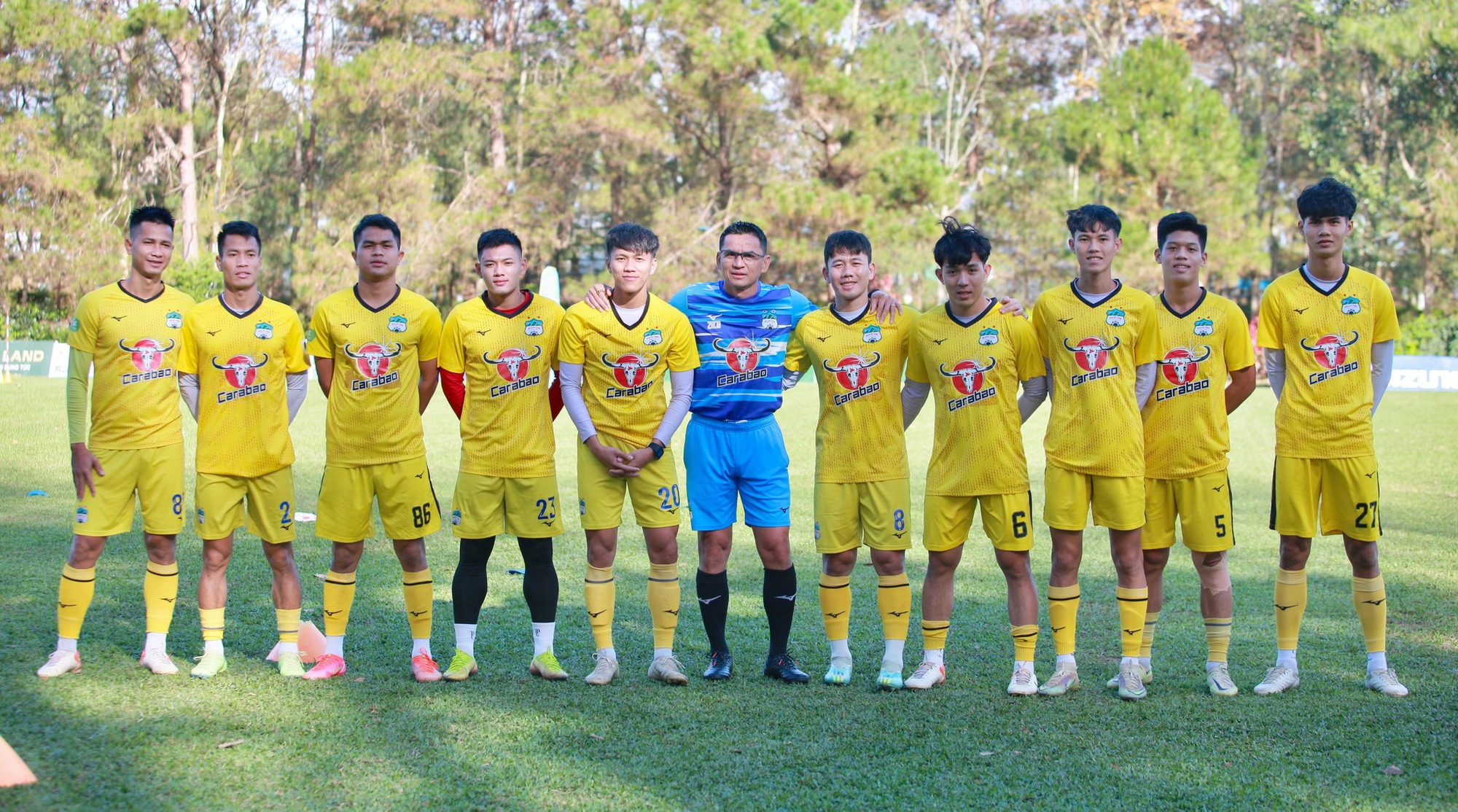  V-League 2023 - Câu hỏi về tương lai của HAGL