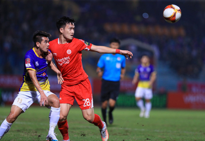 Tiền vệ Hoàng Đức đá chính trong ngày Viettel thi đấu mở màn tại V-League 2023