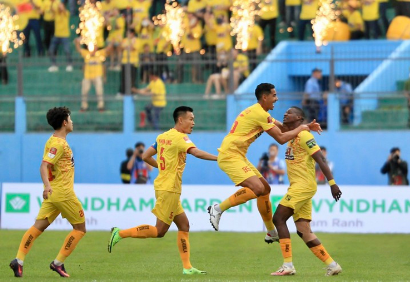 CLB Đông Á Thanh Hóa có chiến thắng đầu tiên tại V-League 2023 trước CLB Khánh Hòa