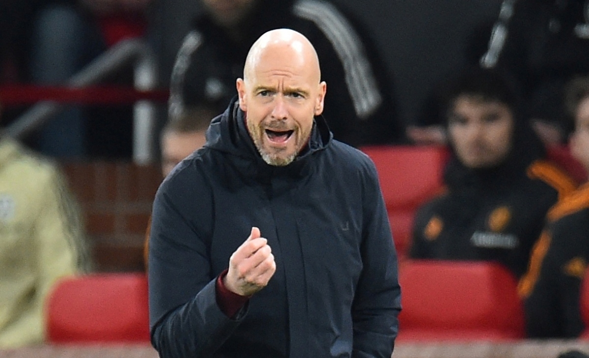 Erik ten Hag đã tham gia vào lễ kỷ niệm toàn thời gian 