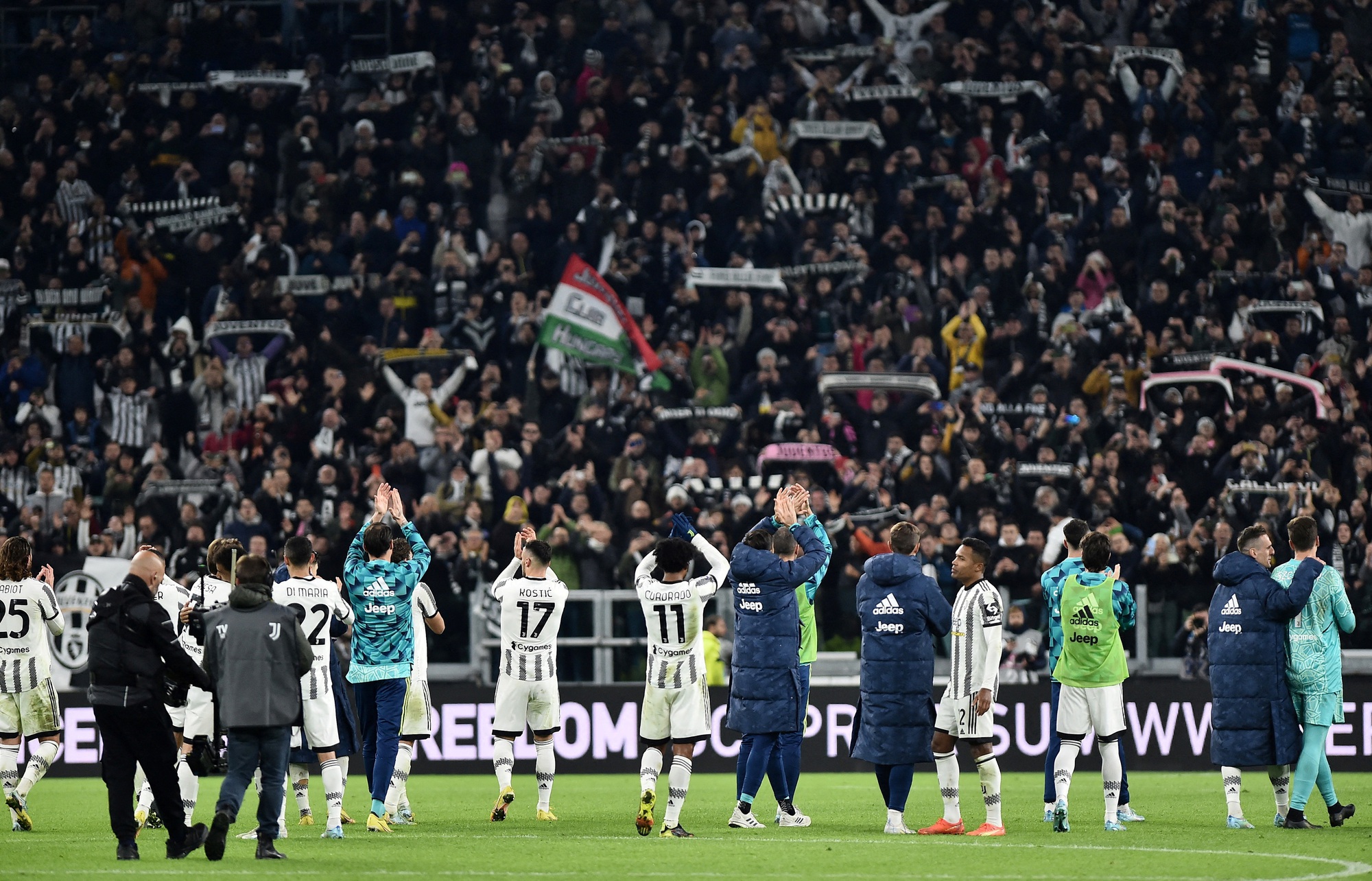 Juventus đang gặp tình thế khó khăn