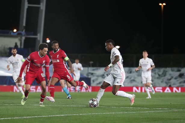 Kỳ phùng địch thủ của Trent Alexander-Arnold và Vinicius Junior bắt nguồn từ trận tứ kết Champions League hai mùa giải trước