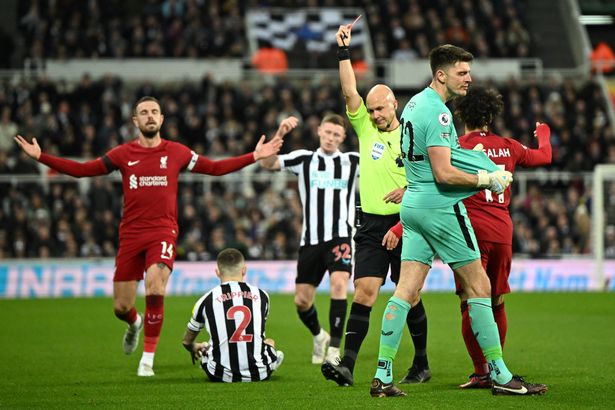 Nick Pope là thủ môn số một của Newcastle cả mùa giải 