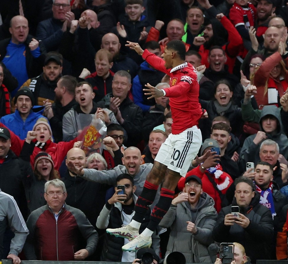 Rashford tiếp tục những chuỗi ngày thăng hoa trong màu áo MU