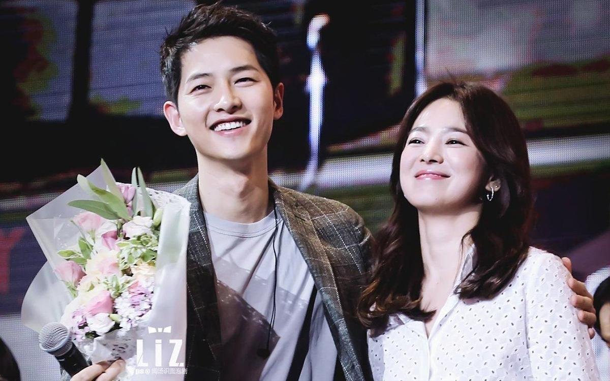 Song Joong Ki không tiếc lời khi ca tụng Song Hye Kyo