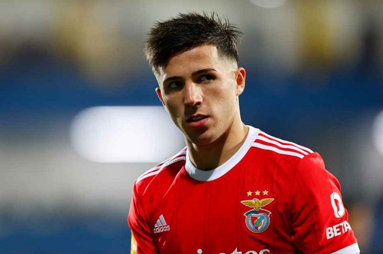 Enzo Fernandez từ chối việc ở lại Benfica