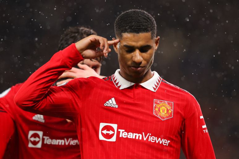 Rashford ẩn chứa hàm ý trong những pha ăn mừng