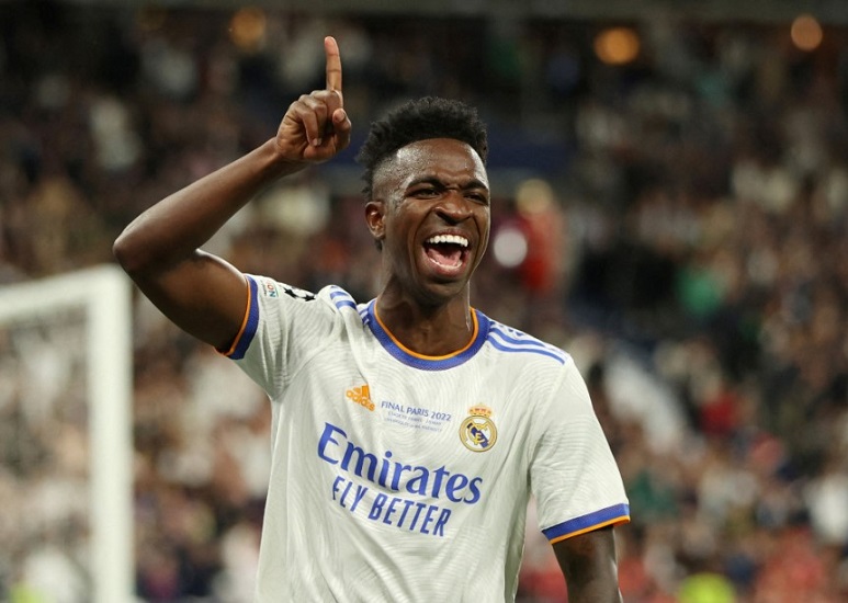 Vinicius giúp Real Madrid đánh bại Liverpool tại Champions League