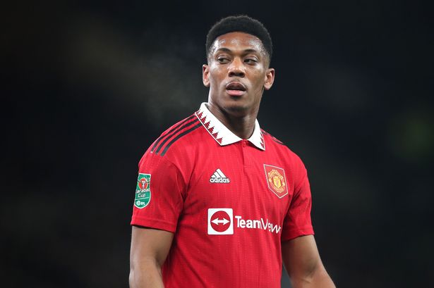 Chấn thương đã làm gián đoạn mùa giải của Anthony Martial 