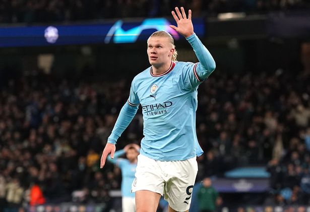 Erling Haaland đã ghi năm bàn thắng để đưa Manchester City vào tứ kết